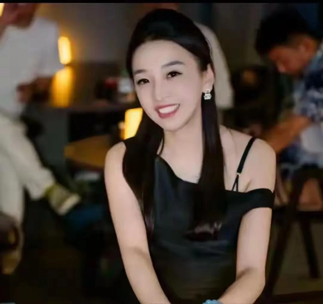 保时捷女销冠，颜值果然不低啊，实为不易 - 万事屋 | 生活·动漫·娱乐综合社区-银魂同好聚集地