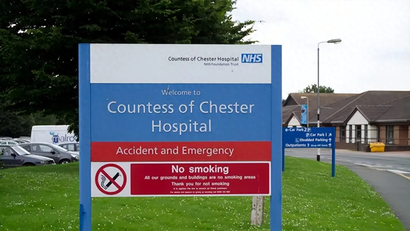 离谱！英国男子假扮女护士上岗，工作数月未识破，判决结果太意外 - 万事屋 | 生活·动漫·娱乐综合社区-银魂同好聚集地