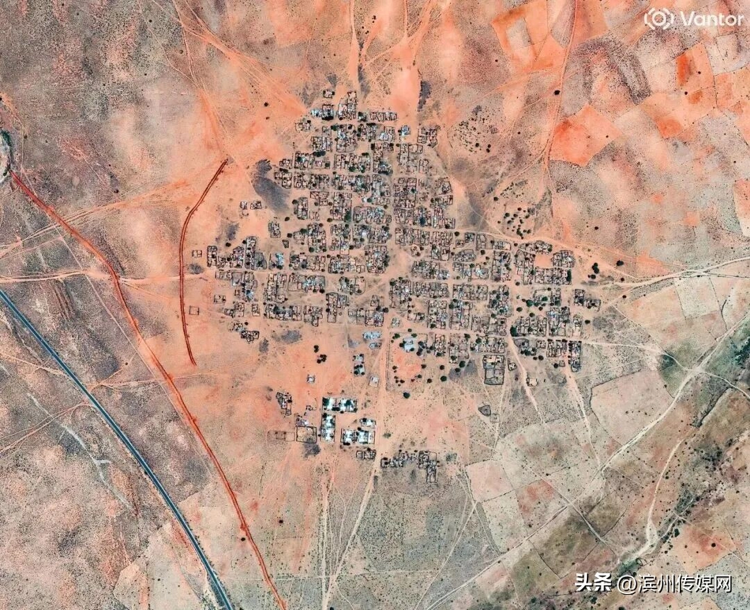 苏丹发生屠城，血迹太空可见