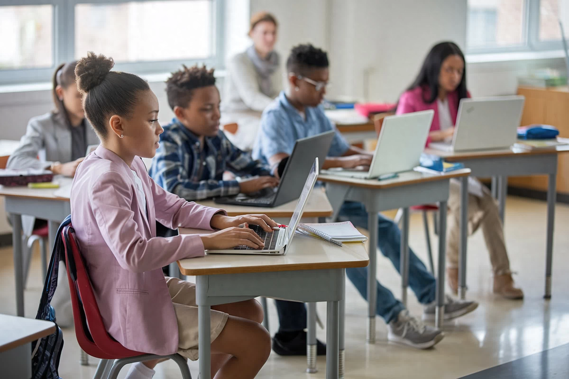 数字化课堂30年耗费300亿美元之后 学生成绩不进反退 - 万事屋 | 生活·动漫·娱乐综合社区-银魂同好聚集地