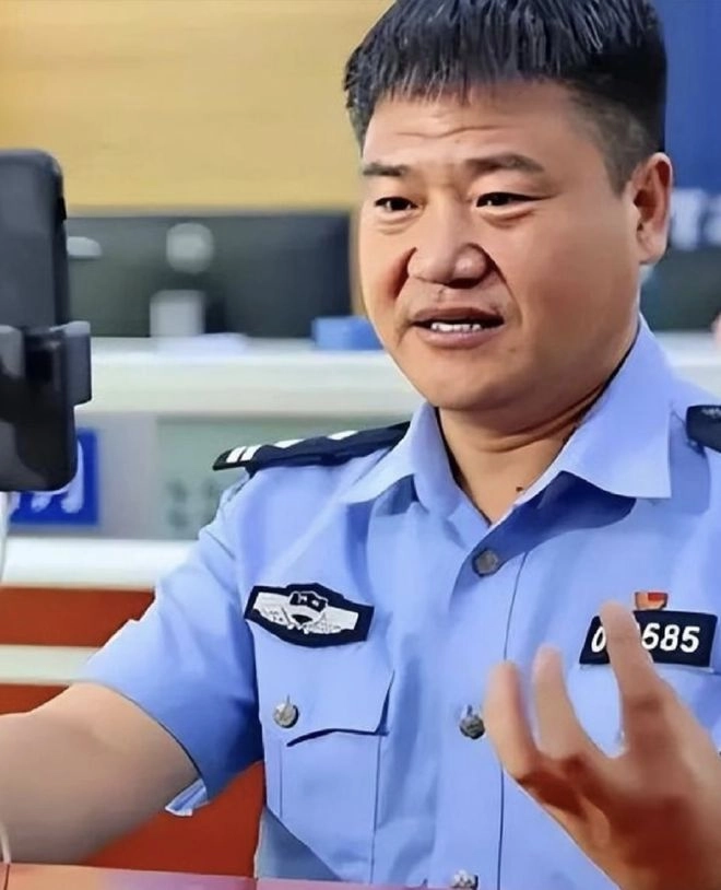 不到24小时，2大名人禁言被封，160万粉账号凉凉，不值得同情