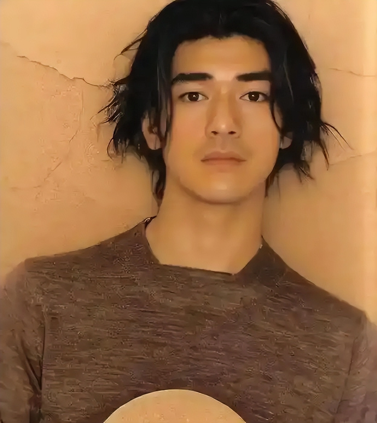 长得丑才打游戏？这句话惹怒玩家，网友直接搬出金城武反击