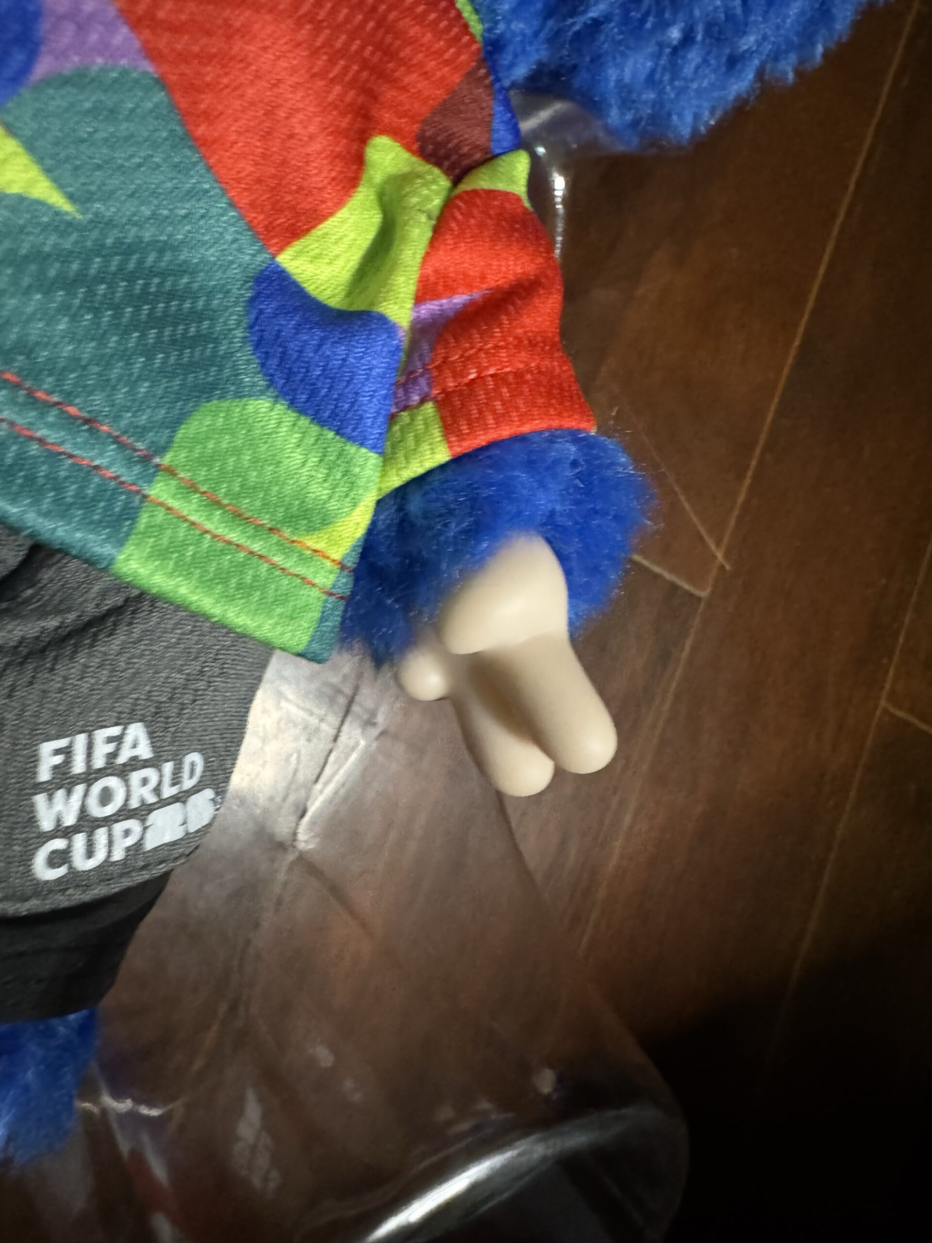 FIFA联名款LABUBU到手 - 万事屋