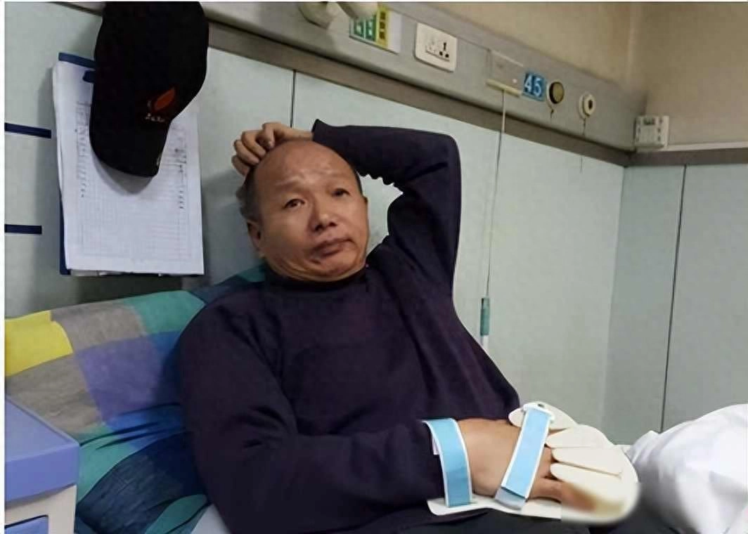 14年前拿U型锁砸人的蔡洋：2022年出狱，找不到工作靠打零工为生 - 万事屋