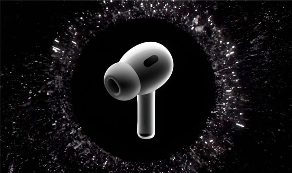 新CEO上任直接放大招！AirPods Pro首次塞进摄像头：苹果又要改变世界