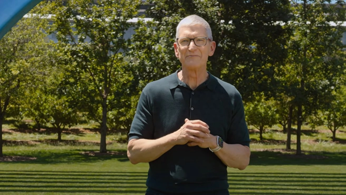 Tim Cook告别苹果CEO职位 称执掌公司是“毕生的荣耀”