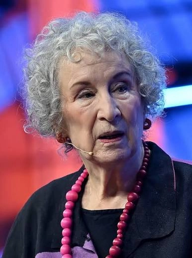 Margaret Atwood质疑生成式人工智能：垃圾数据终究产出“垃圾答案” - 万事屋