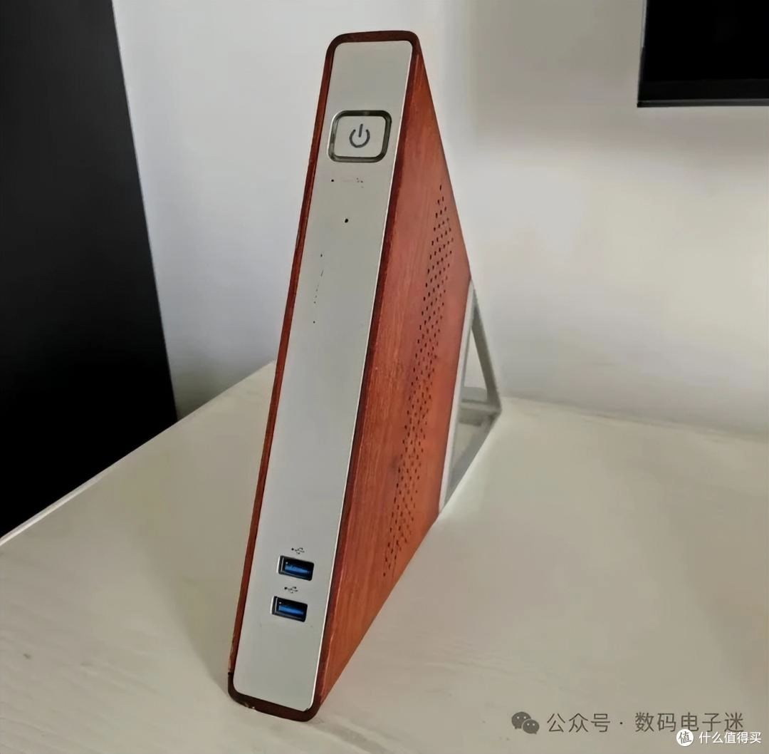 闲鱼流出249元的锐角云小主机，N3450CPU 8G内存 64G+128G双硬盘
