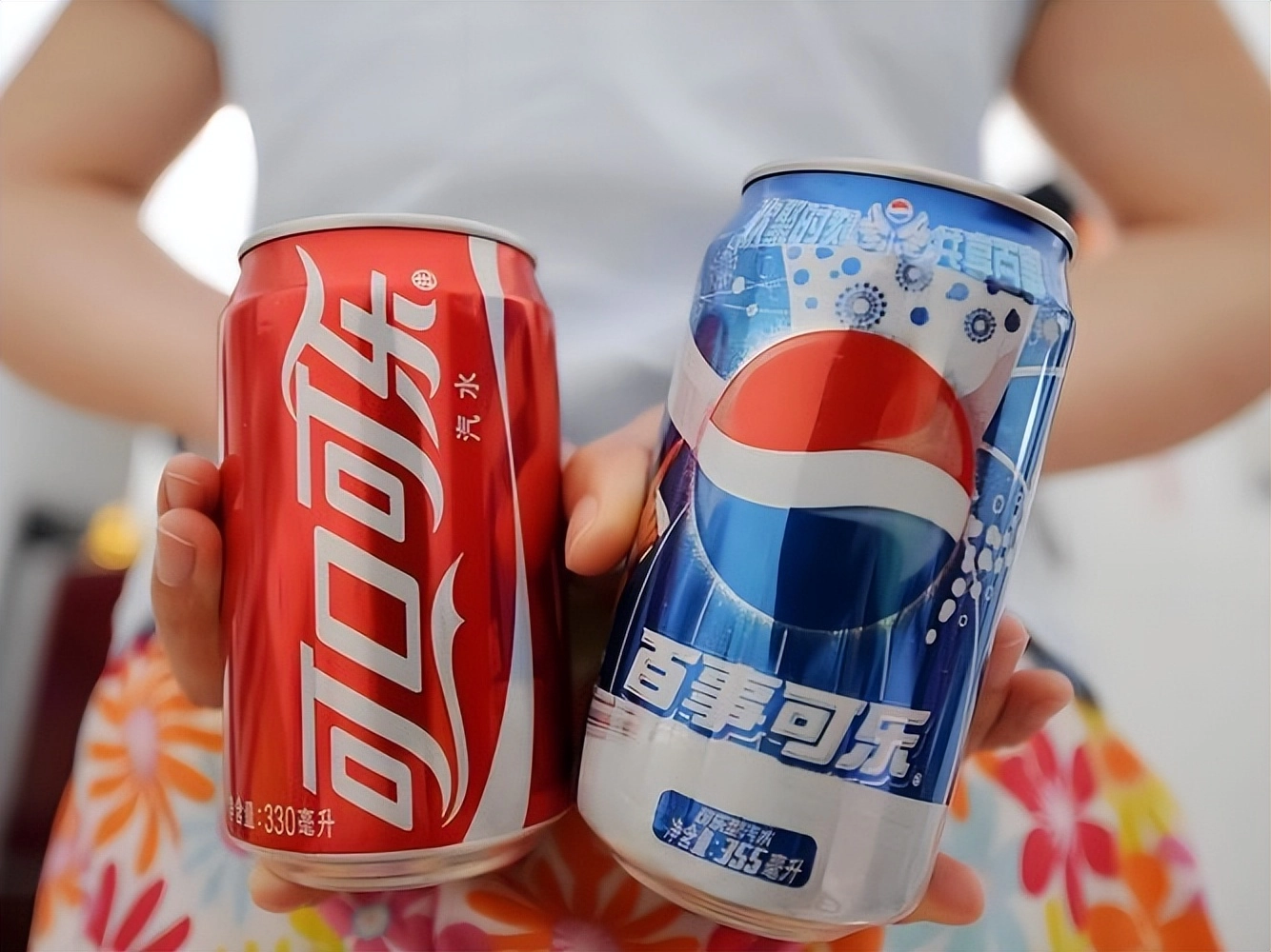 “洋可乐”卖2元赚钱，国产汽水6块为何还亏本，到底谁在割韭菜？