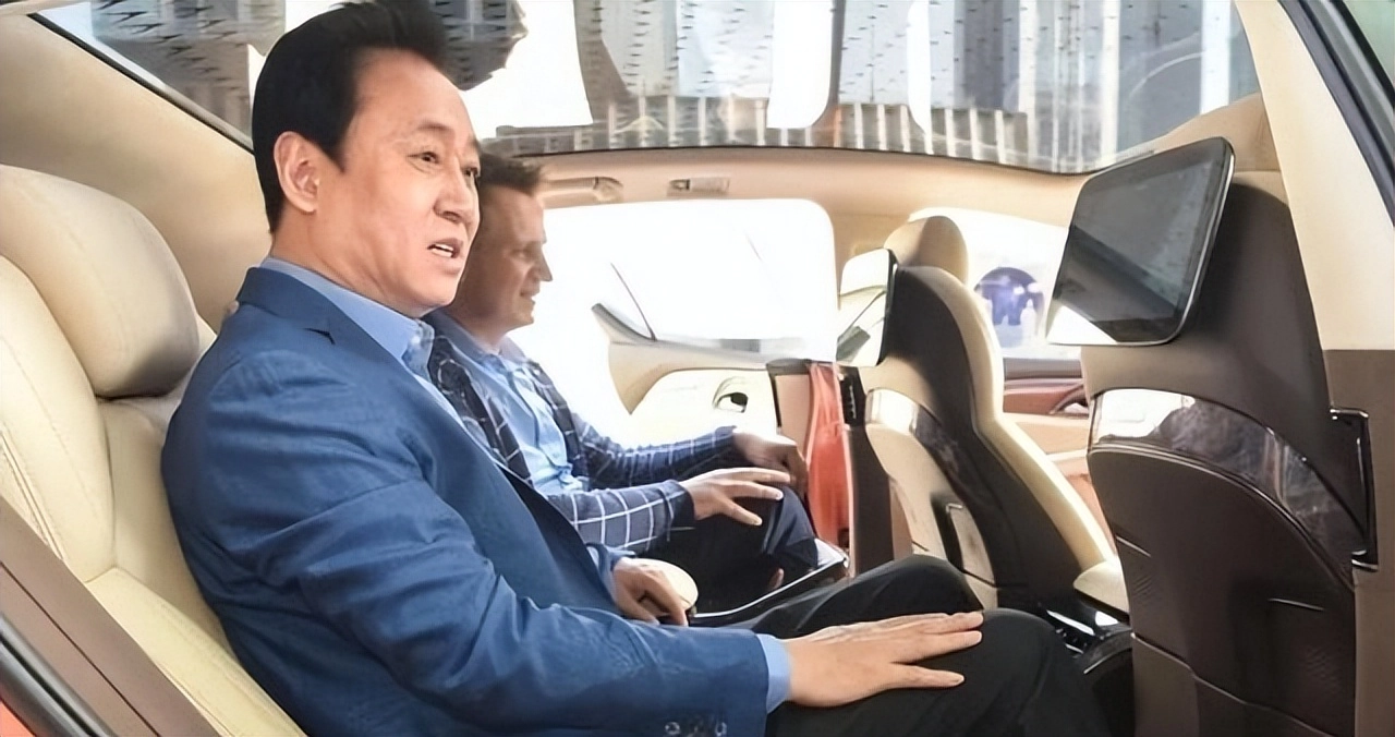 网友整理的被许家印坑惨了的10位大佬：马云才排第9，第1名亏360亿遭悬赏