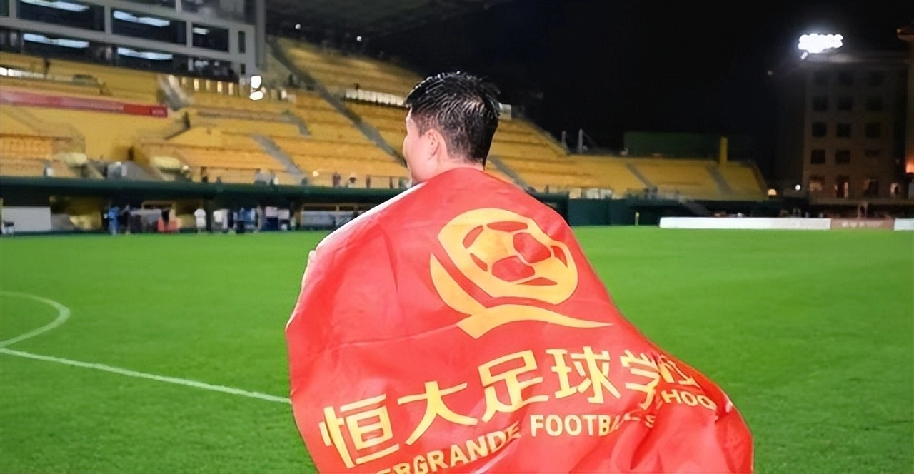 网友整理的被许家印坑惨了的10位大佬：马云才排第9，第1名亏360亿遭悬赏