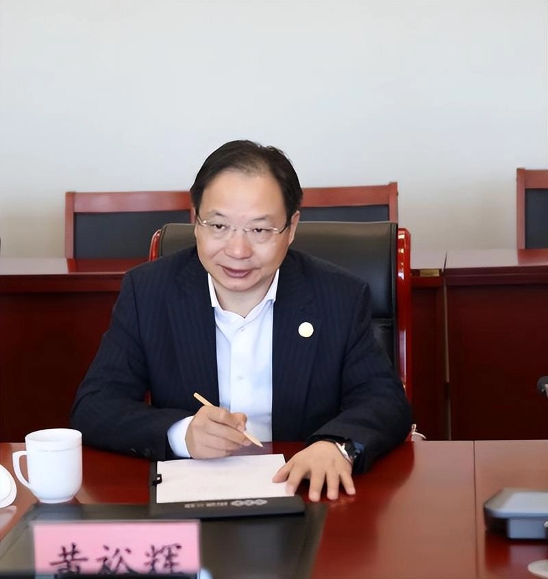网友整理的被许家印坑惨了的10位大佬：马云才排第9，第1名亏360亿遭悬赏