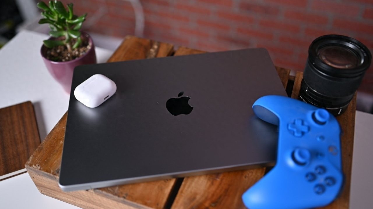 传闻已久的全屏折叠 MacBook Pro 项目或已遭苹果搁置 - 万事屋