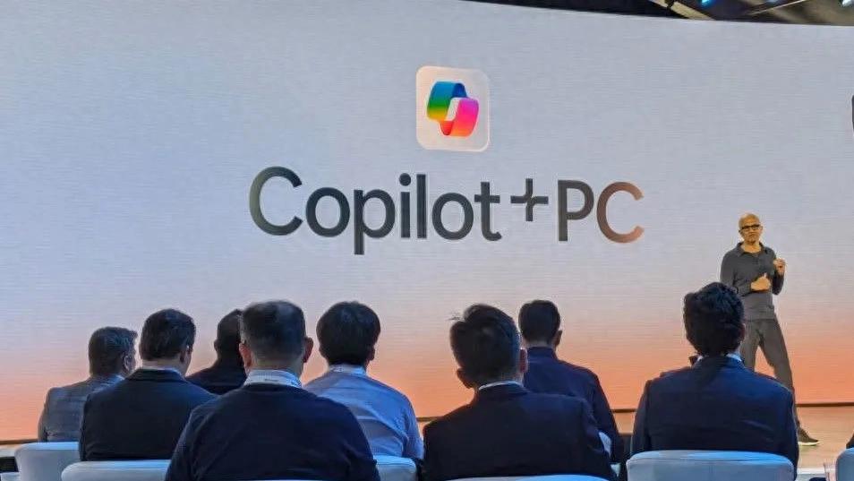 微软被曝正悄然放弃曾被寄予厚望的Copilot+ PC品牌 - 万事屋