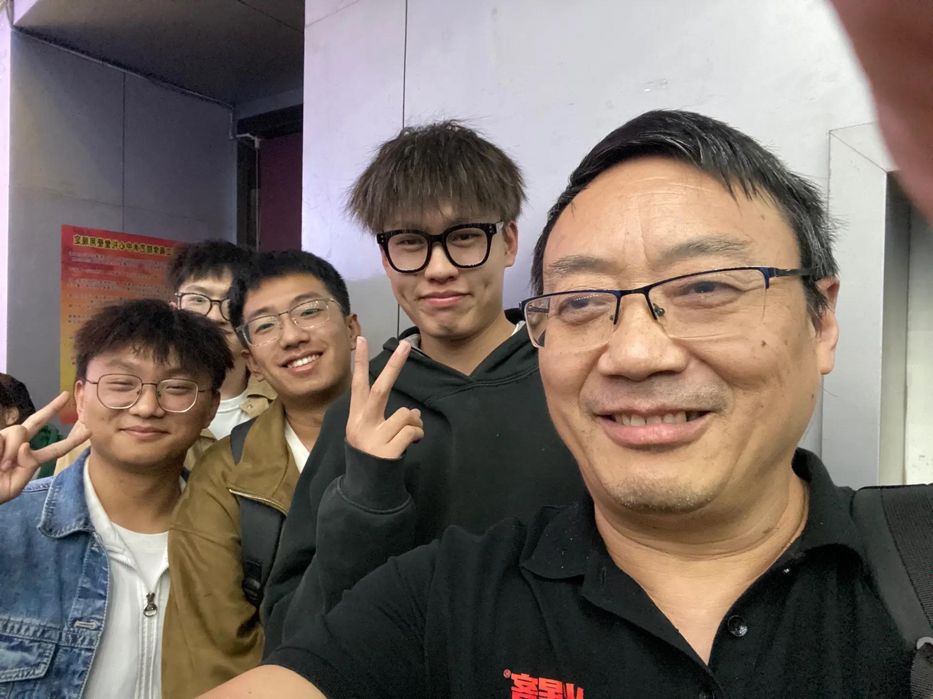 “道德天尊”汤家凤:炮轰北大教授“反诈过度意义不大”,恐翻车
