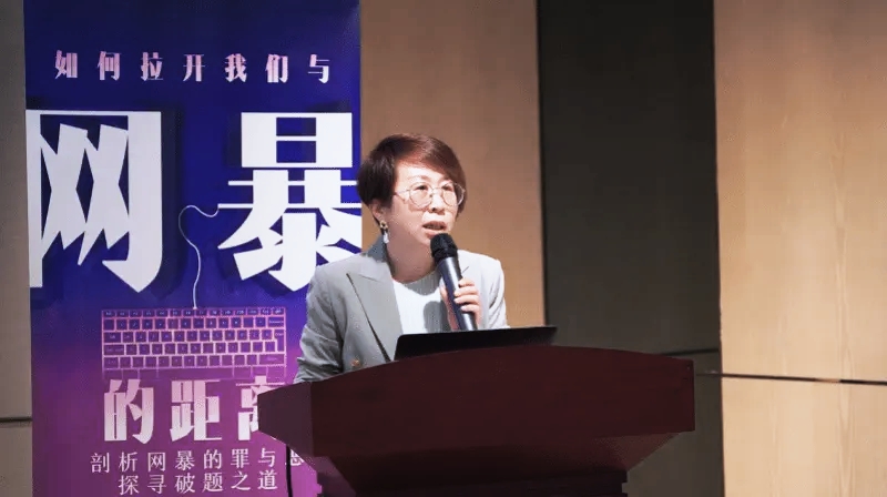 “道德天尊”汤家凤:炮轰北大教授“反诈过度意义不大”,恐翻车
