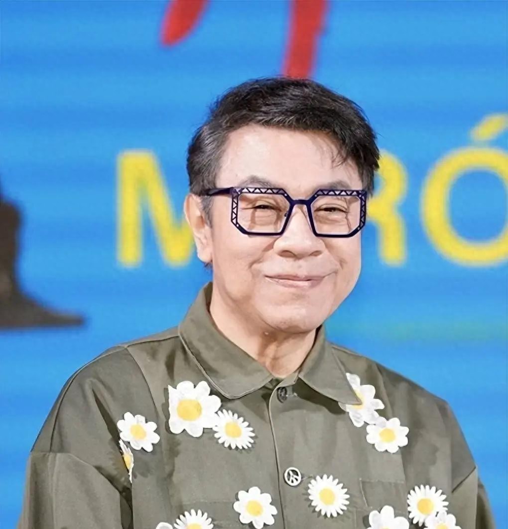 捞金上亿仅开胃菜,又一明星公开力挺蔡康永,罗永浩一举动惹众怒