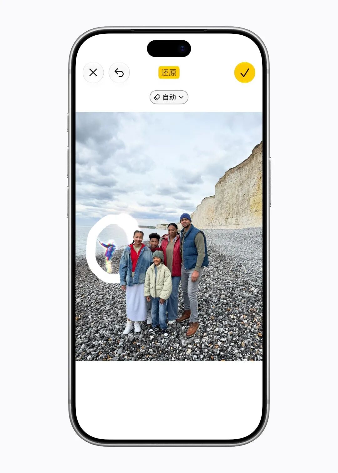 国行 Apple 智能官网正式上线：千问驱动，十一月开始推送